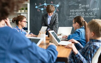 Les hackers repensent-ils l’école d’informatique ?: Enquête sur les alternatives aux cursus traditionnels